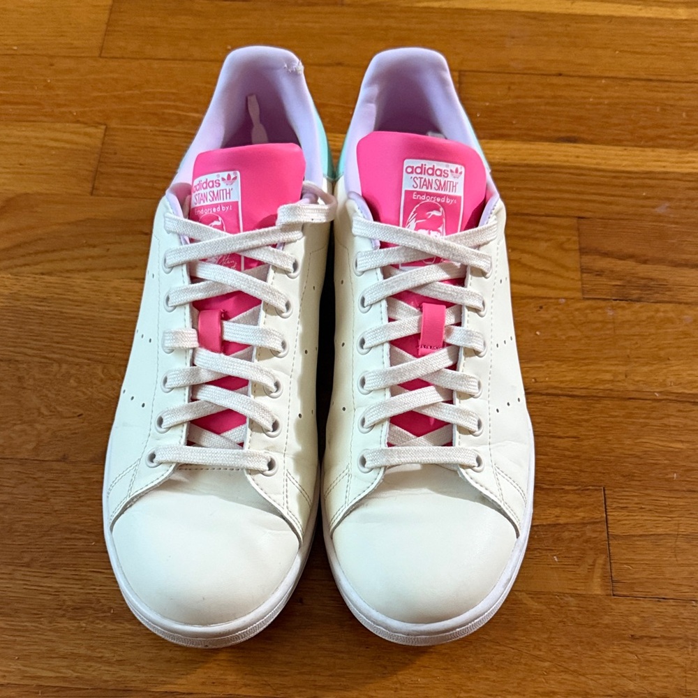Rare! Adidas Women's Stan Smith Cream With Pink tongue and Blue Back
